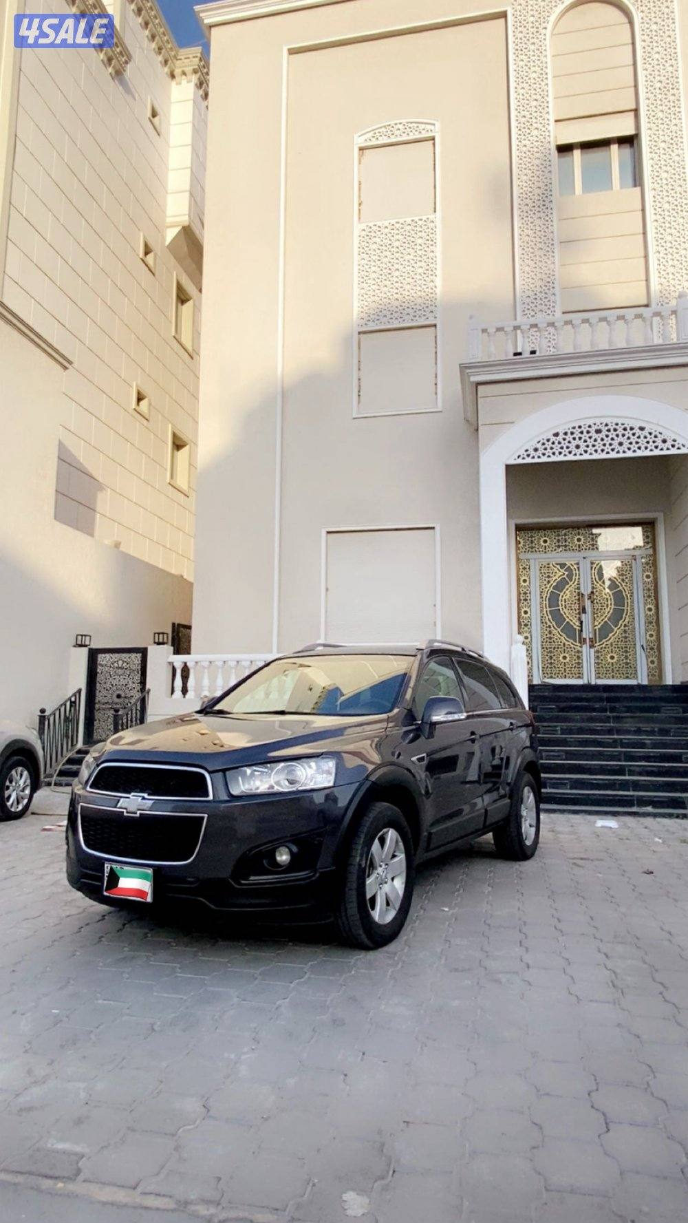 للبيع جيب شفر كابتيفا 2014 بحالة الوكالة ونظيف2