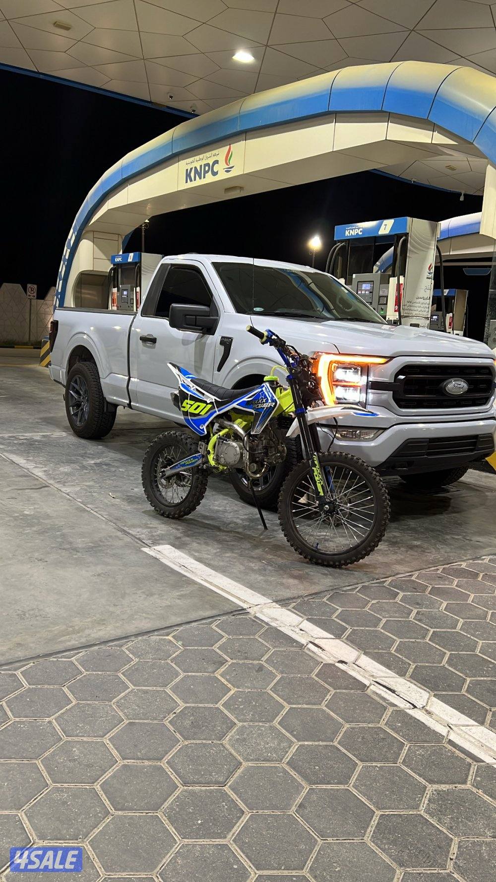 للبيع سيكل صيني حجم cc150  شرط الفحص سيكل شبه يديد ماشي اقل٥ ساعات0