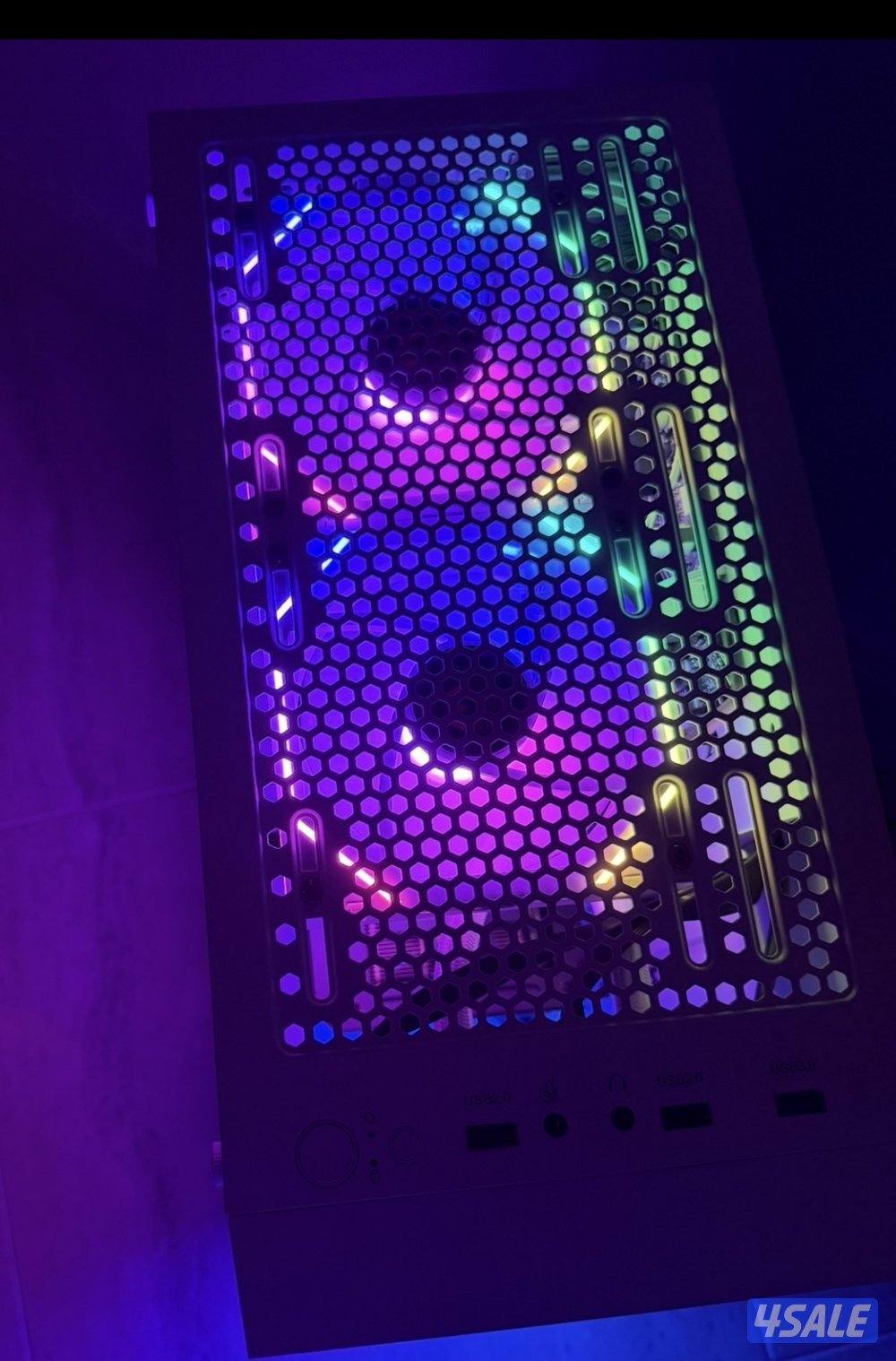 Pc i7 مستعمل استعمال نضيف جداً لمدة سنة2