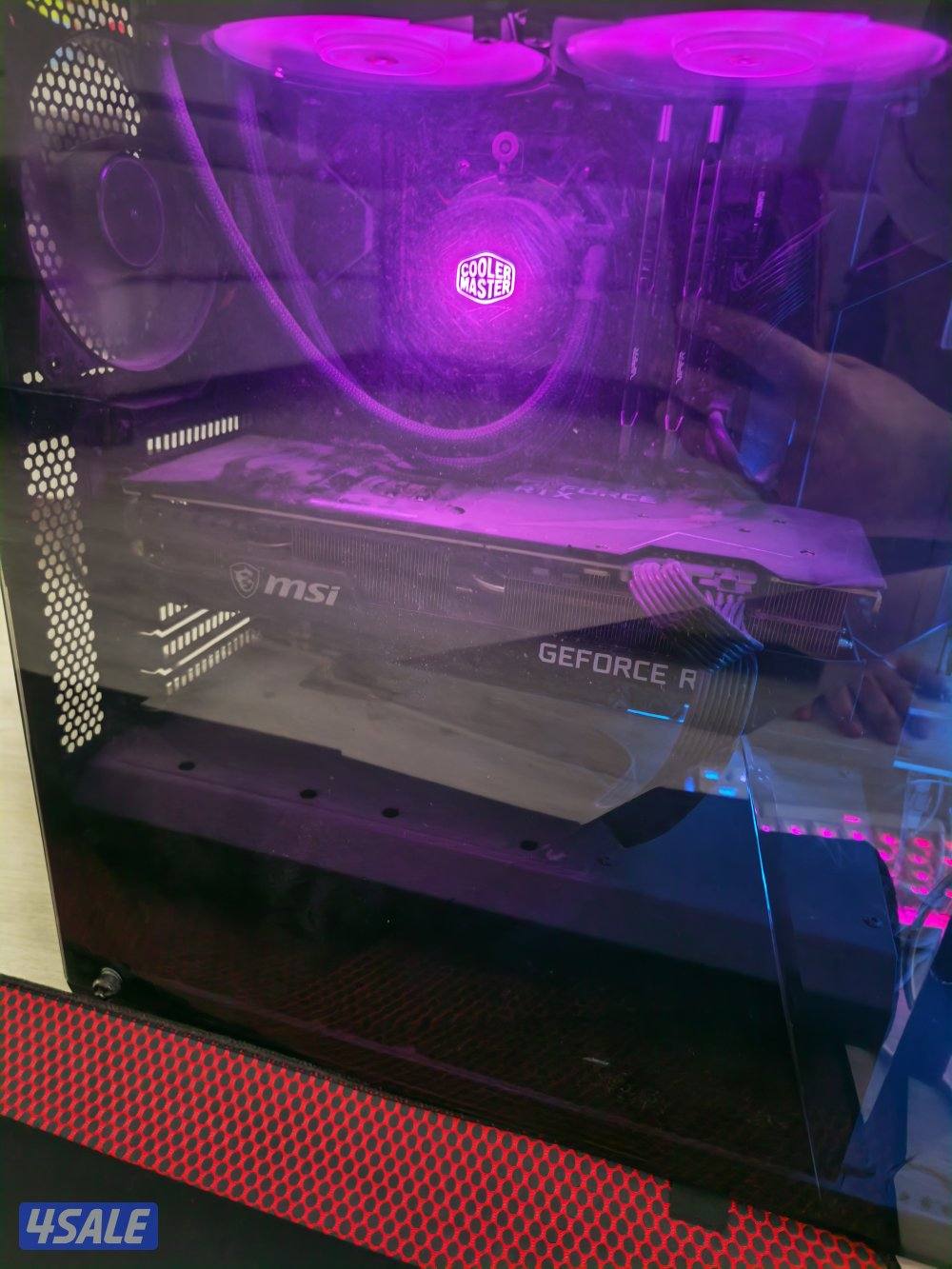 للبيع gaming pc مع شاشة 4k وماوس وكيبورد1