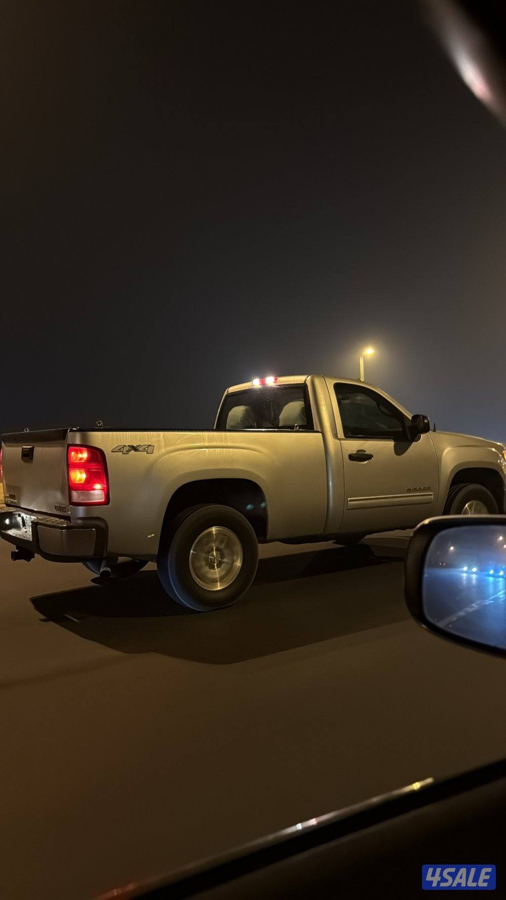 للبيع وانيت سييرا2011 (دبل قير ارضي)0