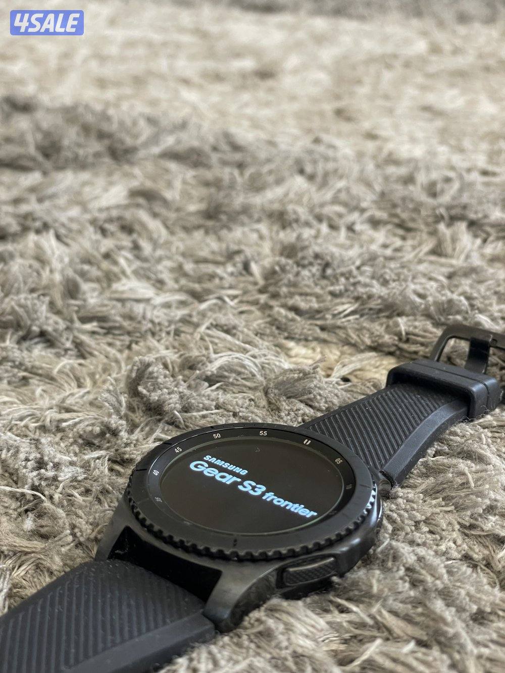 Samsung Gear S3 Smartwatch1