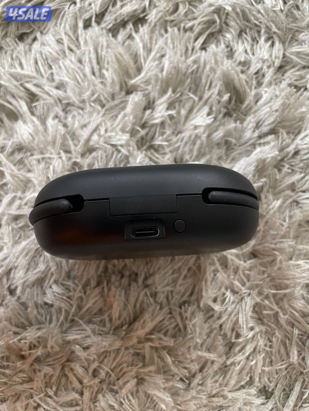 Earphones (Bluetooth & Screen)2