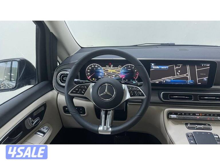 Mercedes-Benz V-Class12