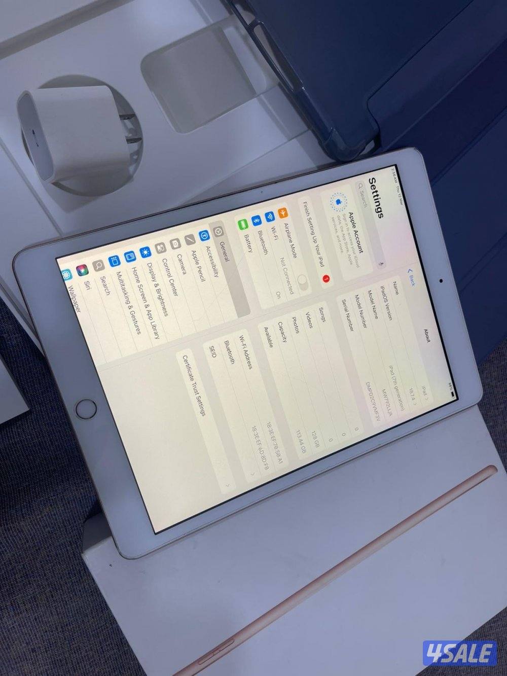 ايباد ابل 7 السابع 128 قيقا نظيف وشغال تمام مع بوك وشاحن اصلي5