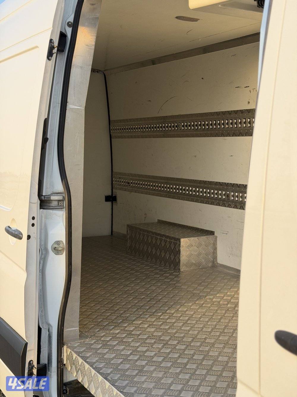 للبيع ڤان مرسيدس سبرنتر 515 الحجم الكبير مقفل ثلاجة13
