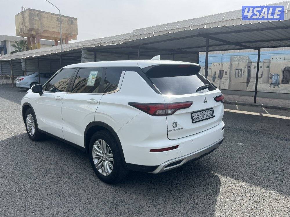 للبيع ميتسوبيشي اوتلاندر 20244