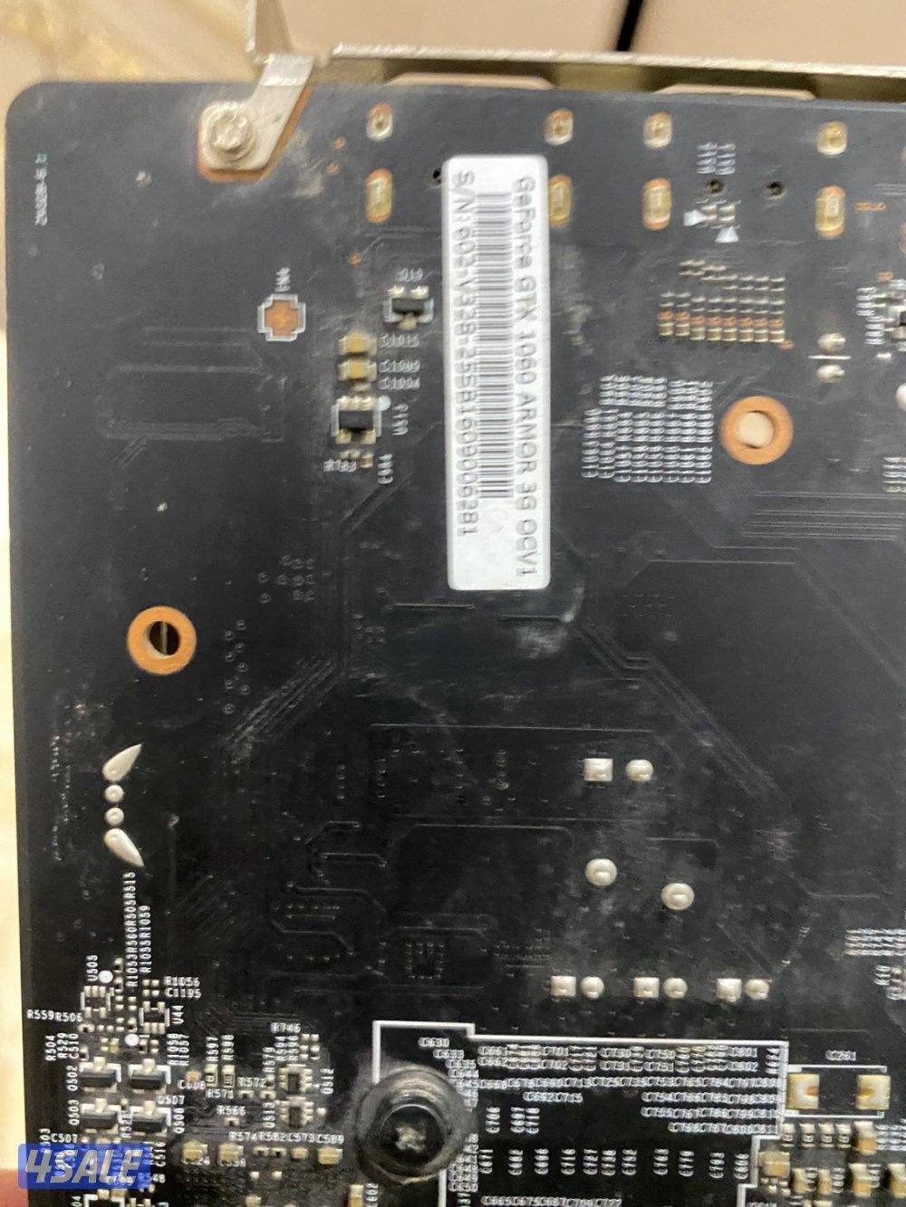 للبيع كرت شاشه و معالج وحبتين رام3