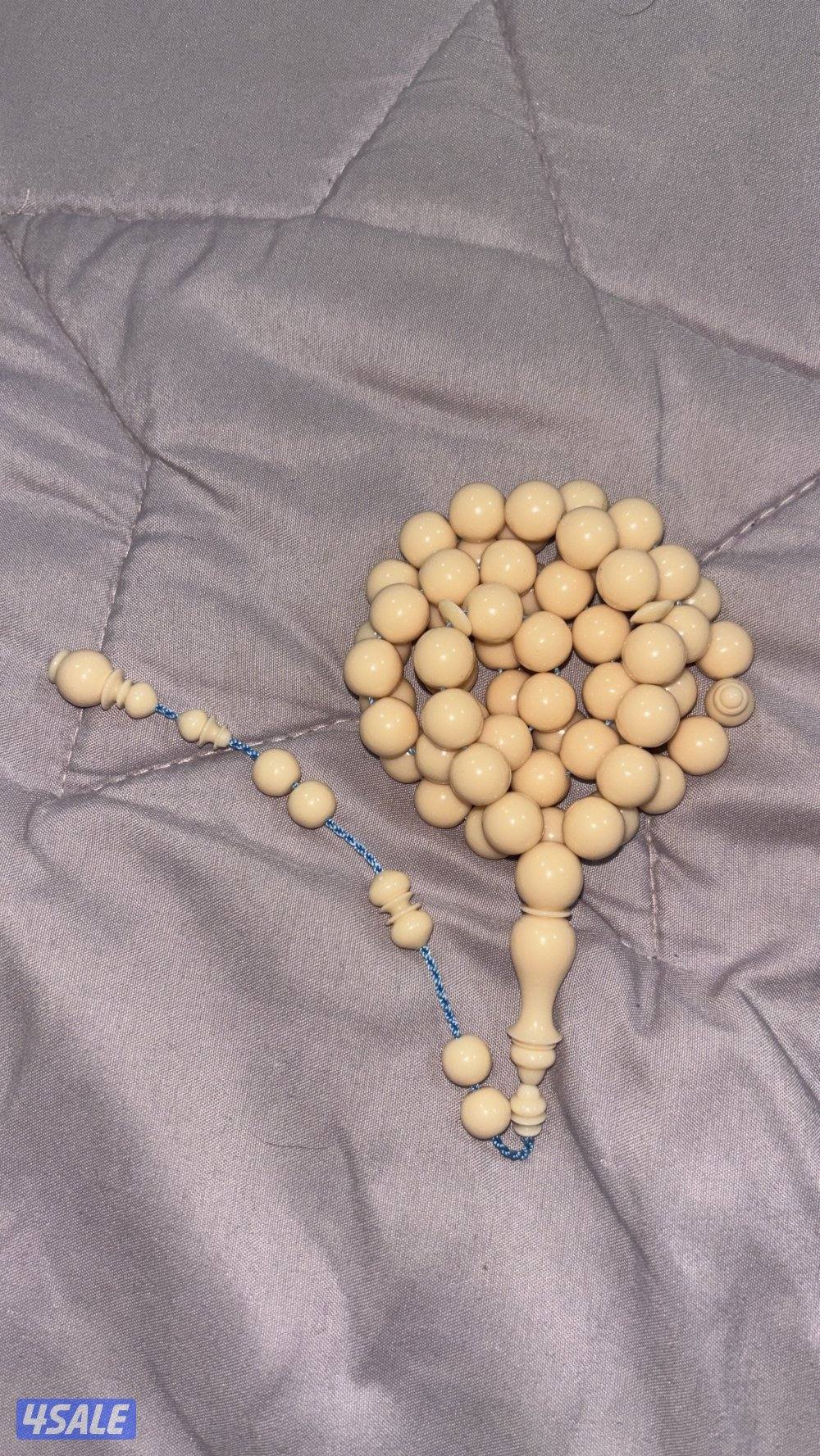 ٣ مسابيح مستكه و دومنه و بكالايت باتمان0