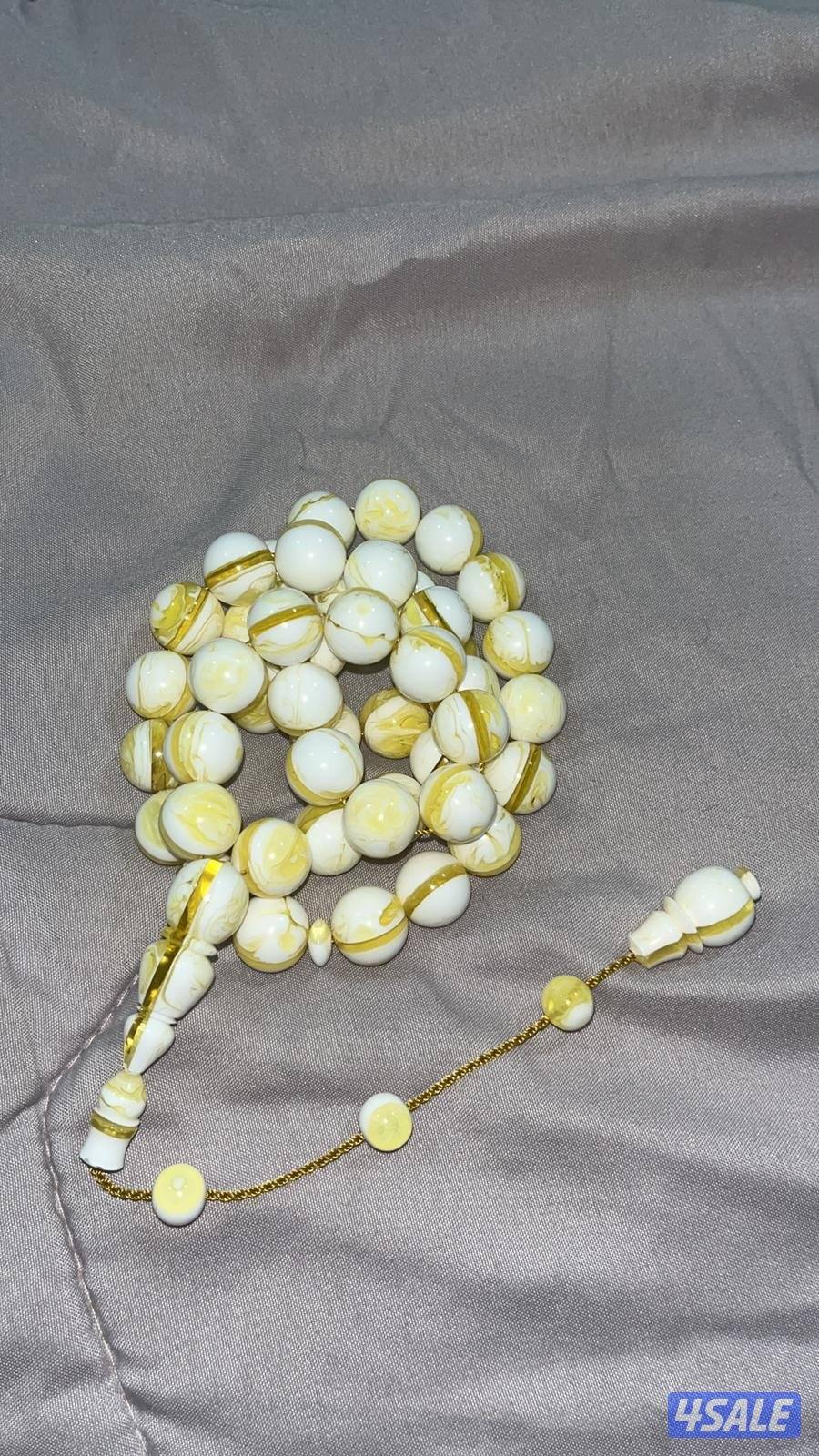 ٣ مسابيح مستكه و دومنه و بكالايت باتمان1