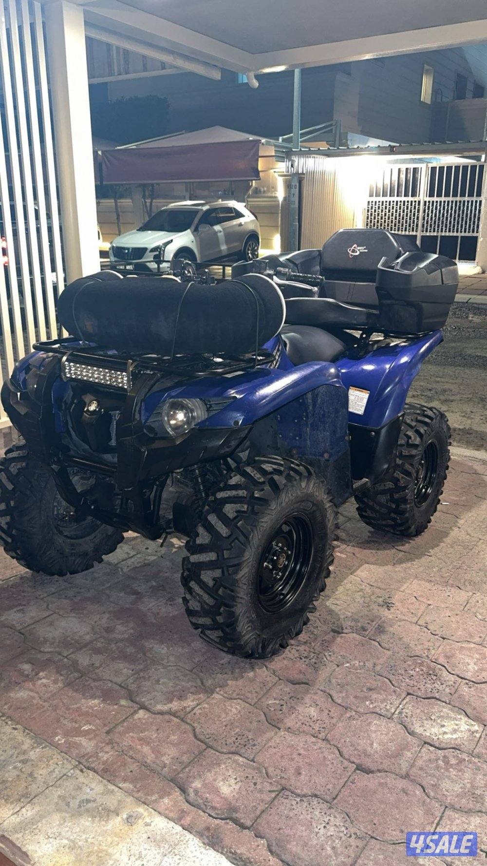 للبدل قرزلي ٧٠٠ ياماها مع رابتر ٢٠١٥ وفوق2