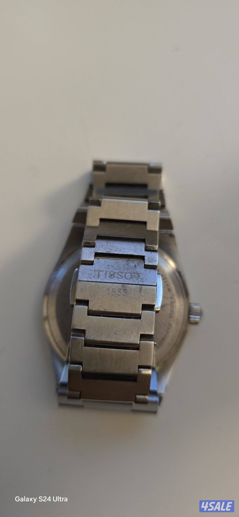 ساعه tissot حجم صغير ب احسن حاله ونظيفه1