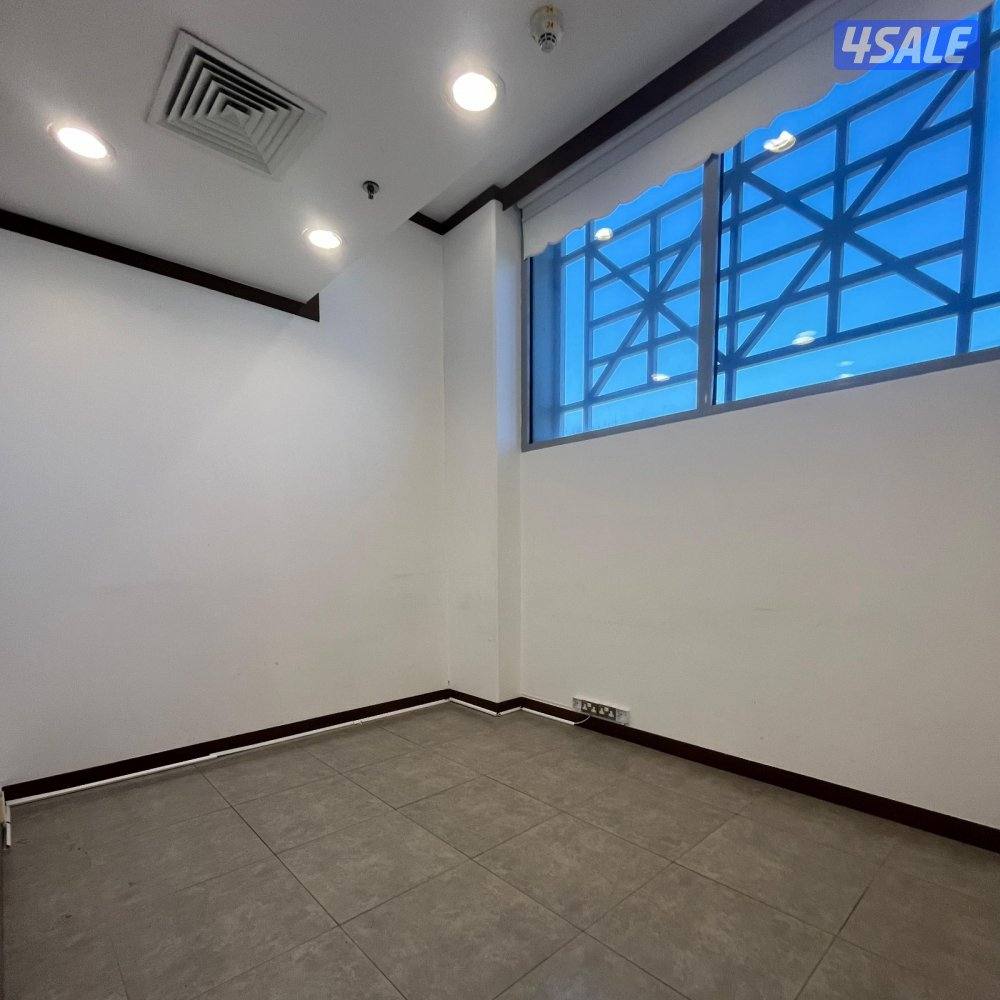 مكاتب تجارية مع فترة سماح للإيجار في القبلة4