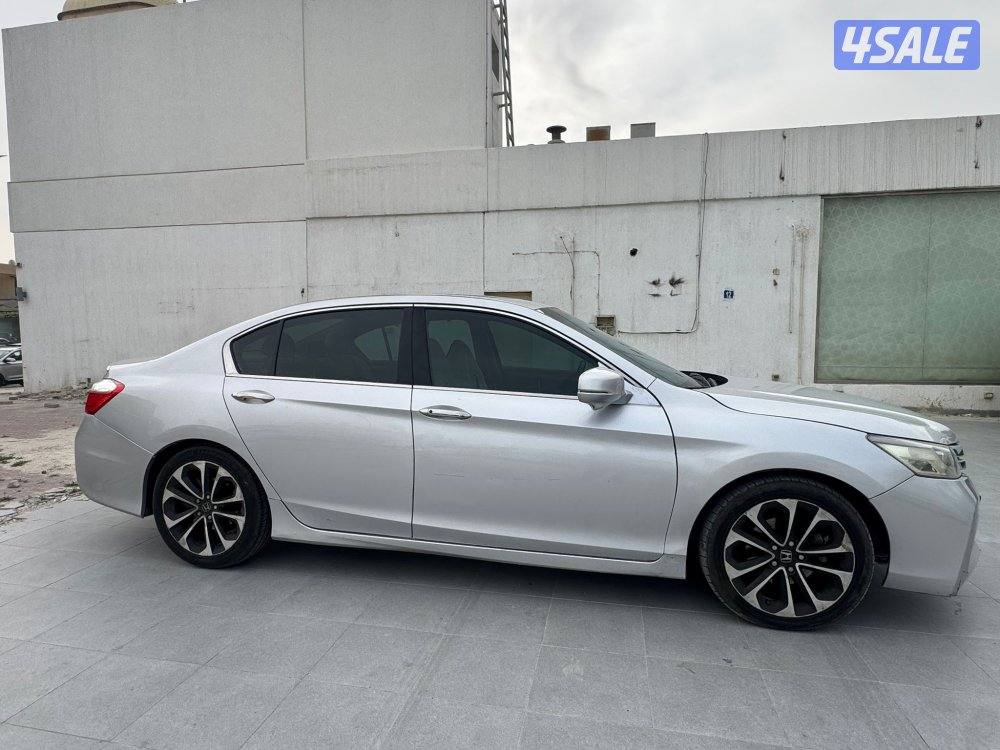 هوندا اكورد 2016 للبيع1