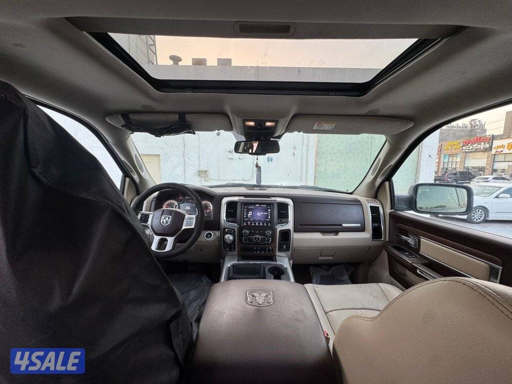 دودج وانيت رام 20184