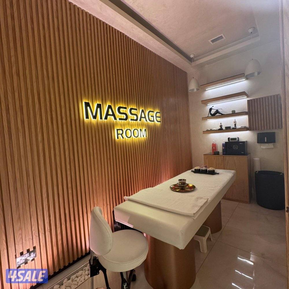 صالون VIP للإيجار ( خلو ) في صباح السالم قطعة 110