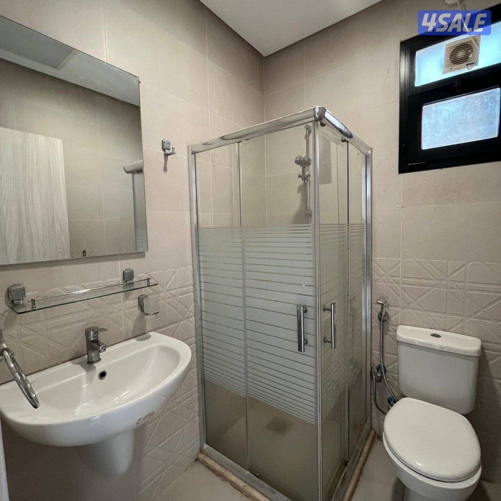 شقة أول ساكن للإيجار في صباح السالم قطعة 14