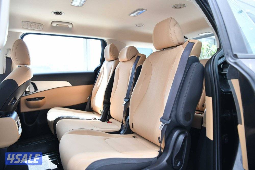 كيا كارنفال4