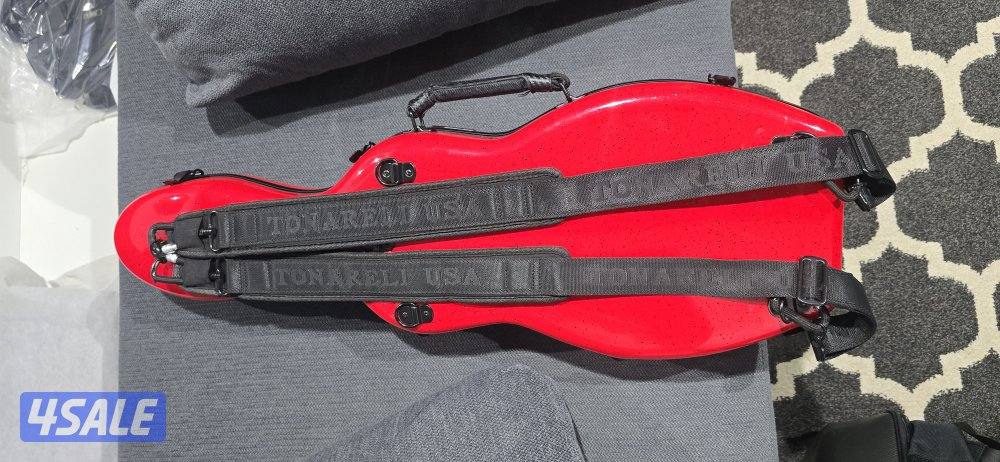 شنطة كمان ايطالى(توناريلى)
كالجديده استعمال مرتين1