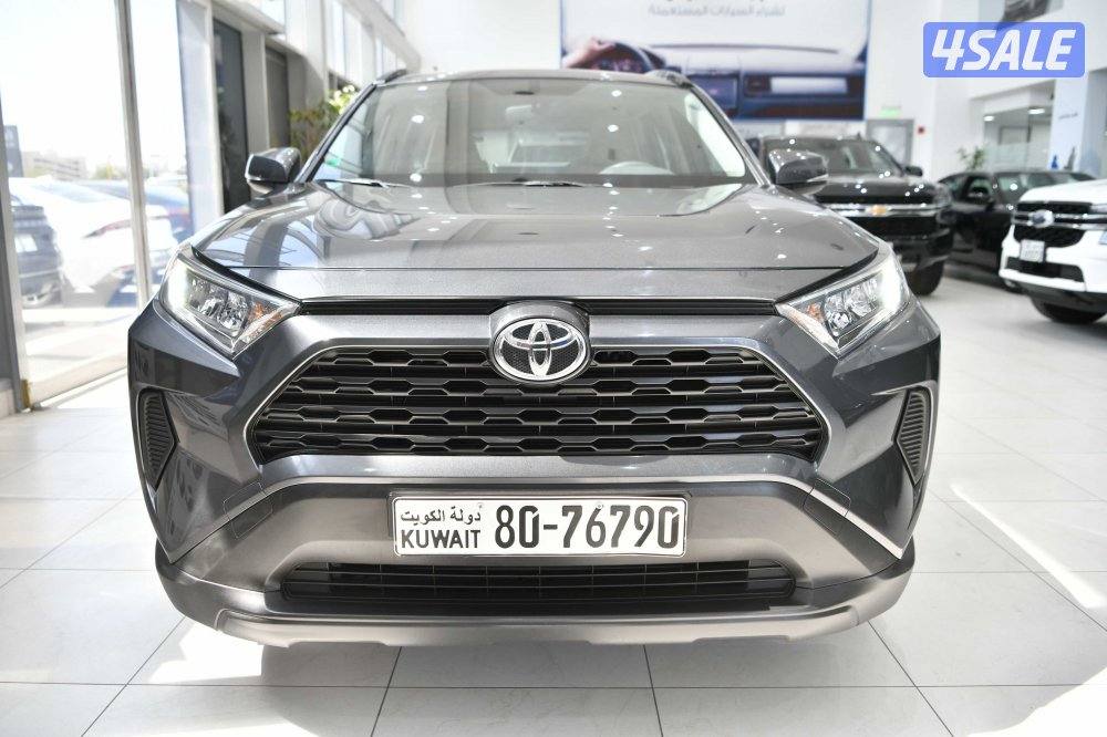 تويوتا راف فور1