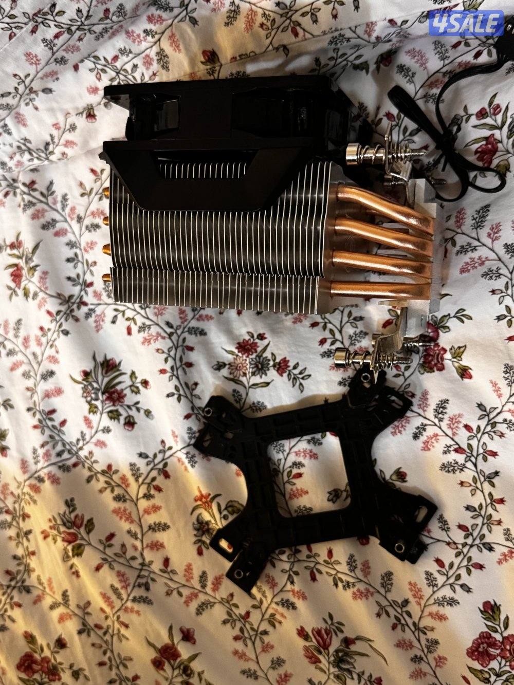 للبيع كيس nzxt H510 Elite + مبرد هوائي cooler master hyper 212 evo0