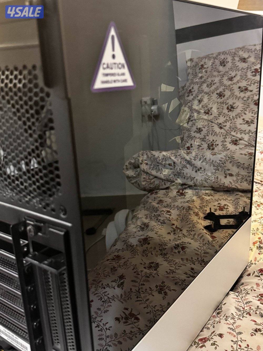 للبيع كيس nzxt H510 Elite + مبرد هوائي cooler master hyper 212 evo1