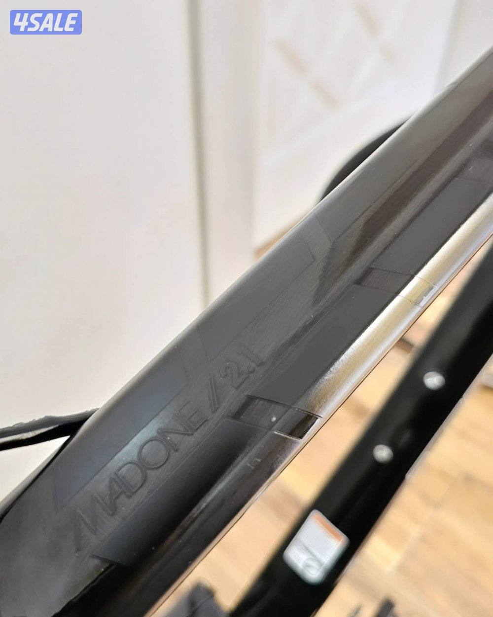 Trek Madone 2.1 /105 Shimano /Carbon Fork/ Well Maintained Roadbike9