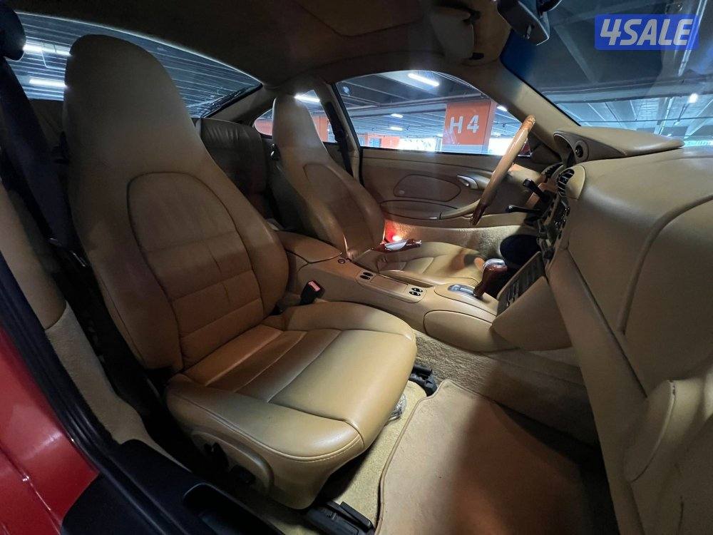 بورش كاريرا موديل 20016