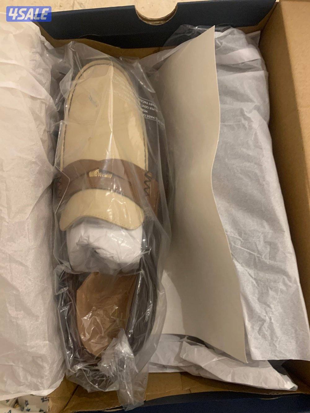 ‏للبيع جوتي جديد مو مستخدم سعر الشراء 80 دينار مجمع الأفنيوز2