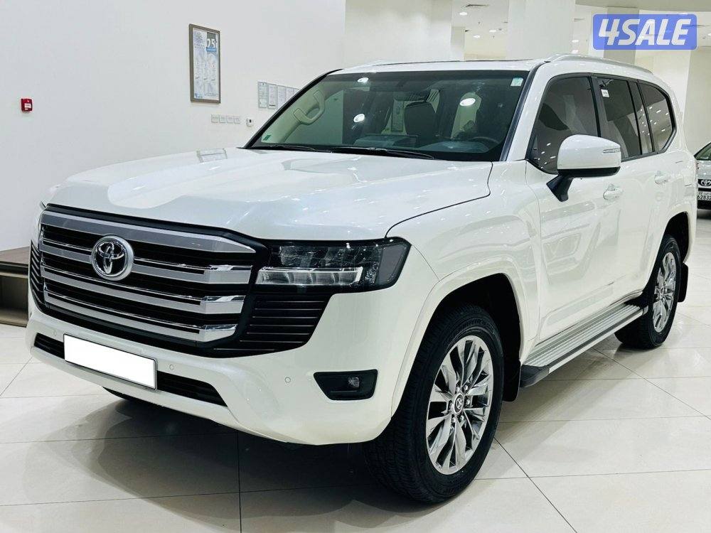 للبيع تويوتا لاندكروس GXR 4K بدون تيربو موديل 20251