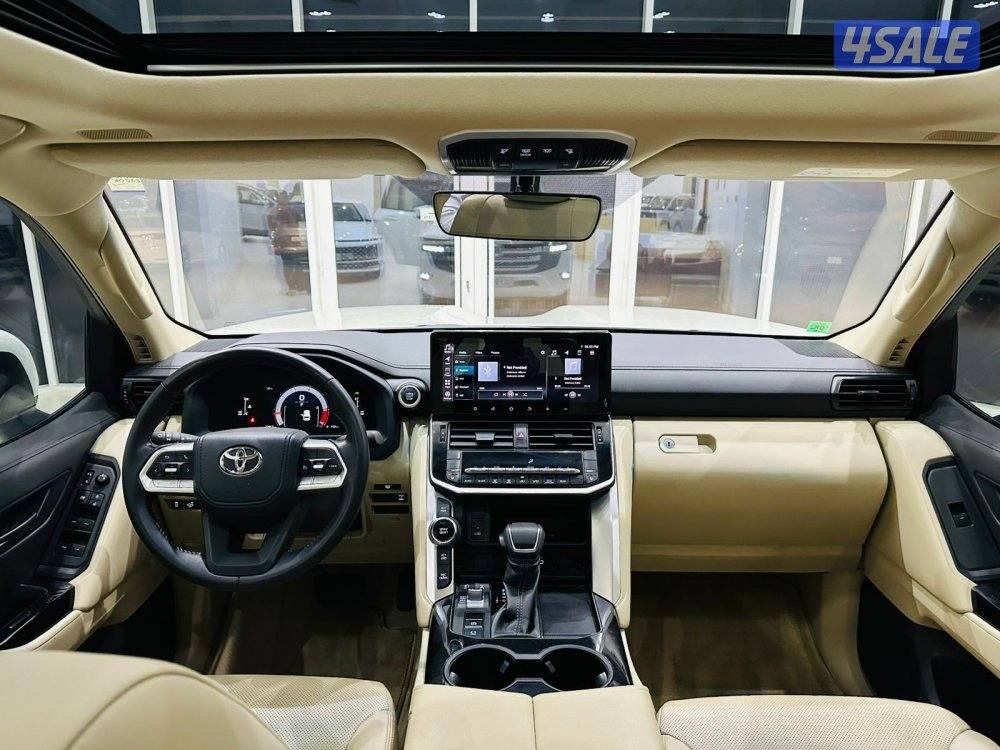 للبيع تويوتا لاندكروس GXR 4K بدون تيربو موديل 20256