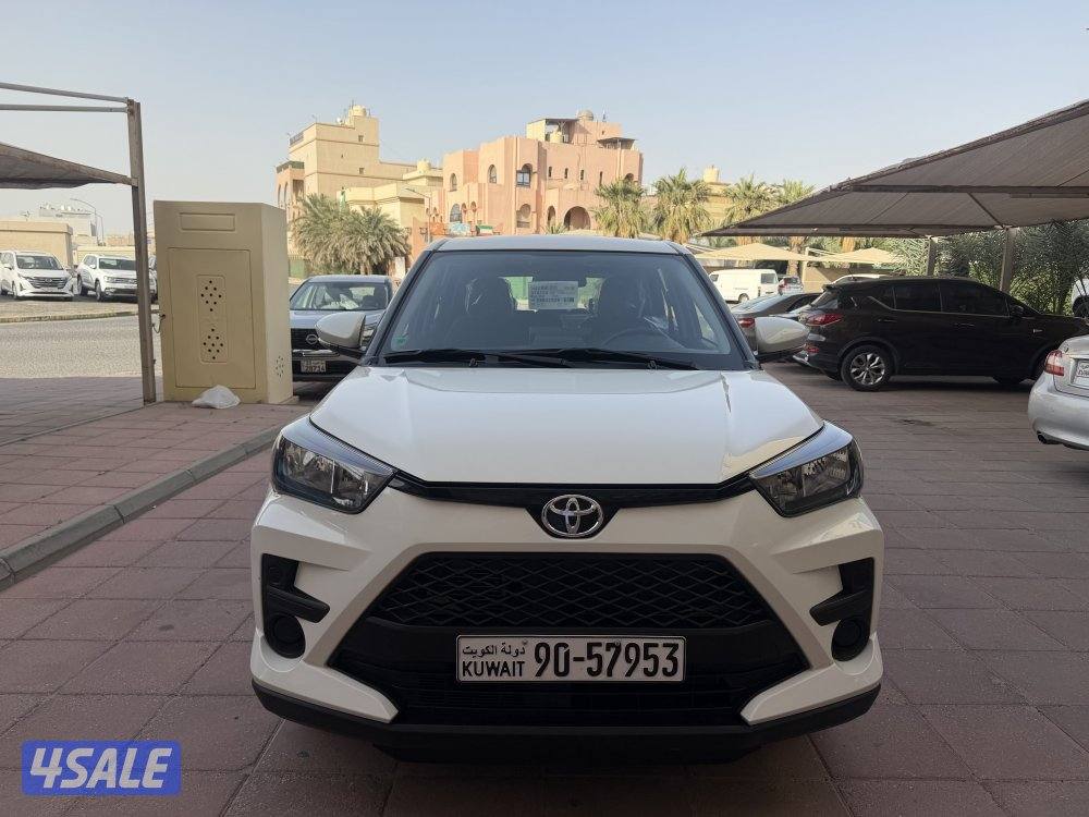 تويوتا ريز موديل 2024 تحت الكفالة1