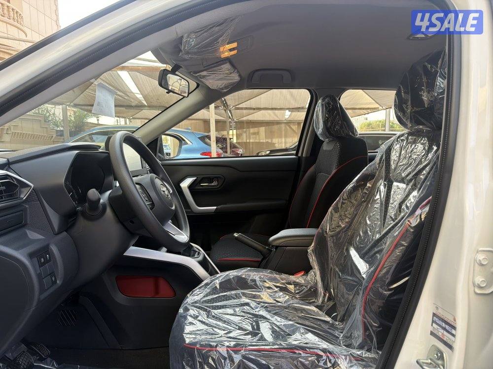 تويوتا ريز موديل 2024 تحت الكفالة8