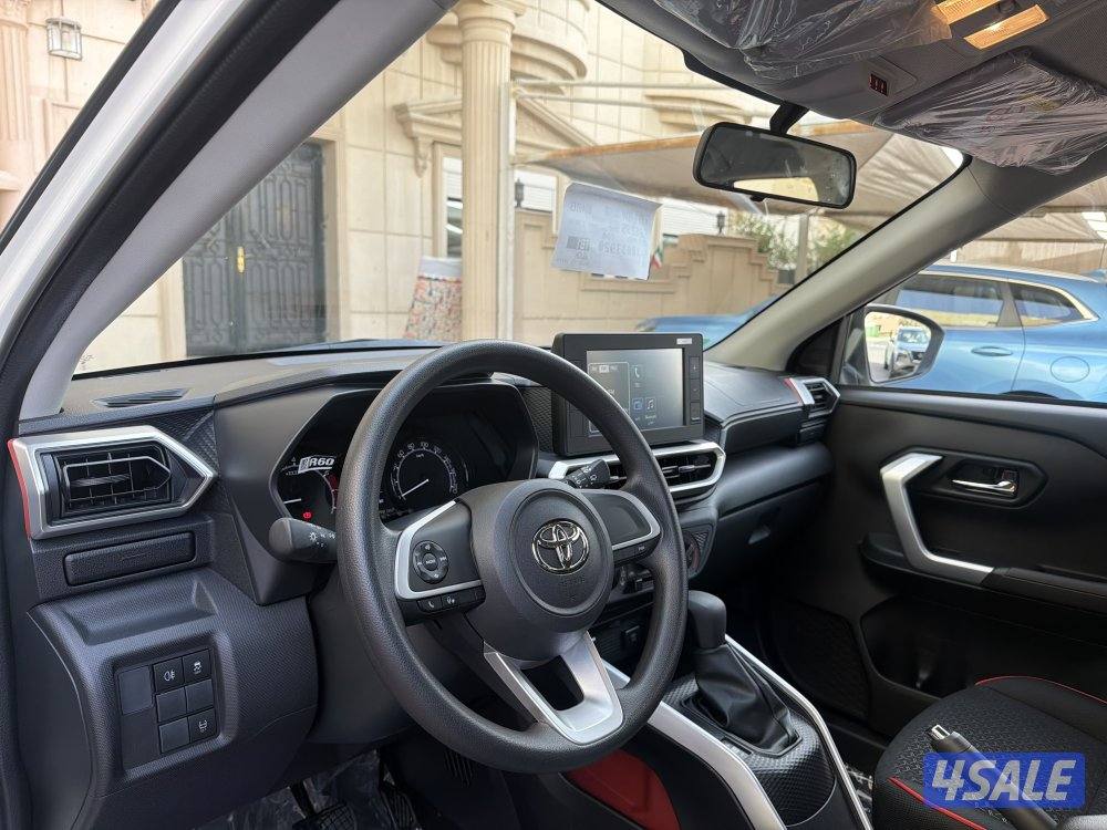 تويوتا ريز موديل 2024 تحت الكفالة11