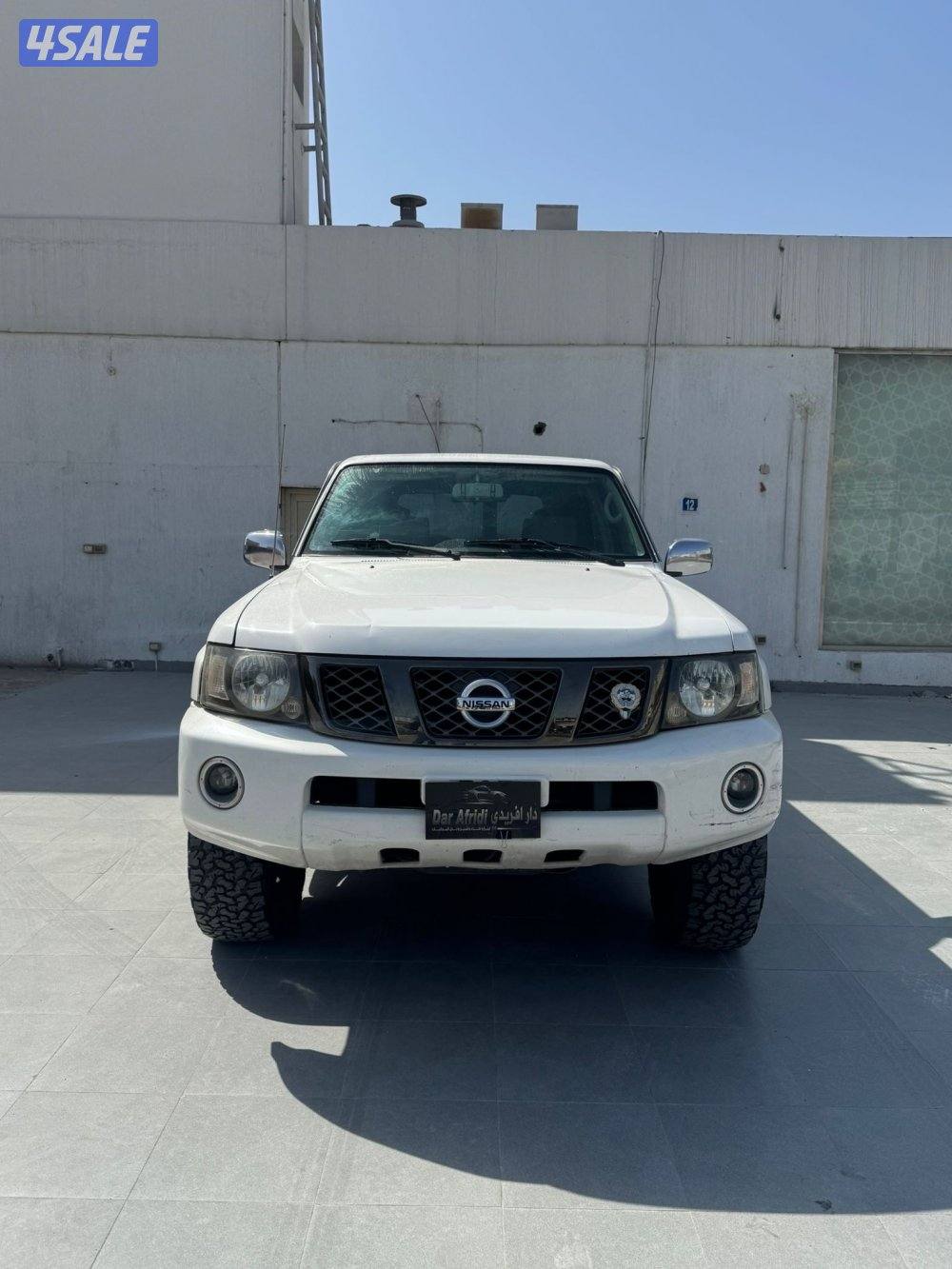 نيسان سفاري 20090