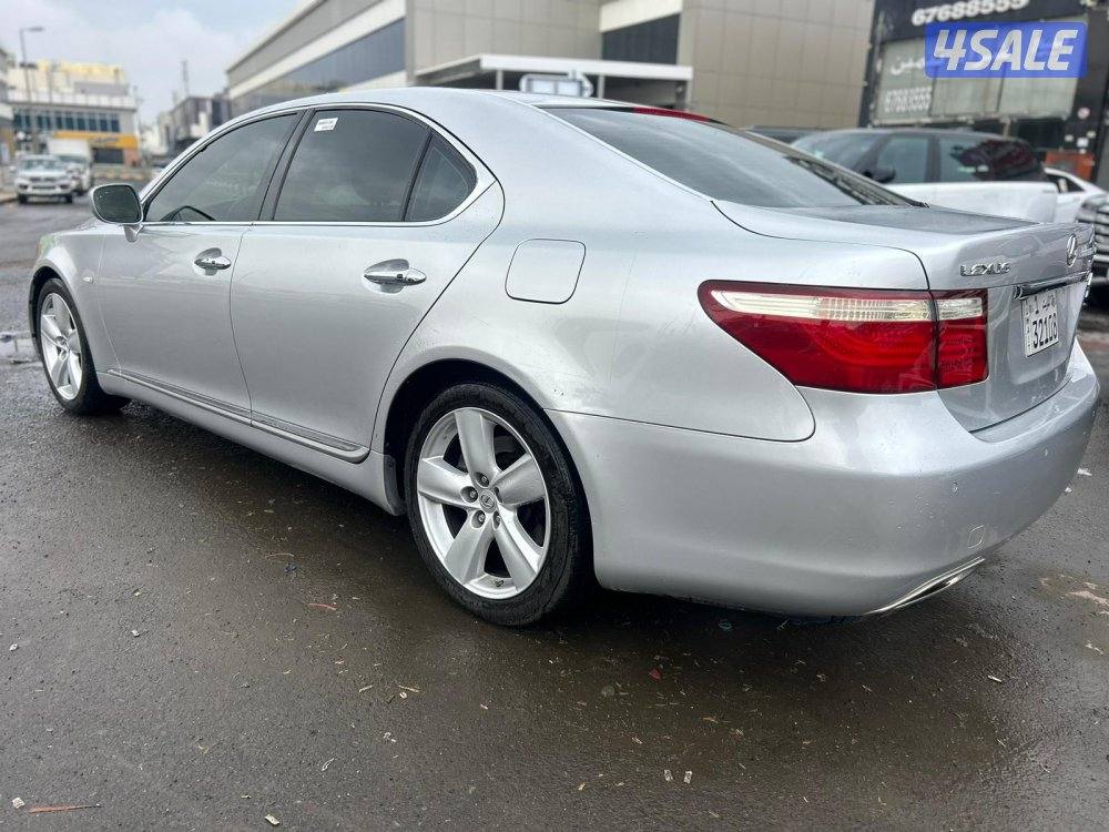 لكزس LS460  موديل 2009 ماشى 87.000 k.m  وارد الساير.3