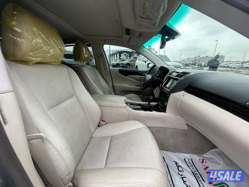 لكزس LS460  موديل 2009 ماشى 87.000 k.m  وارد الساير.5