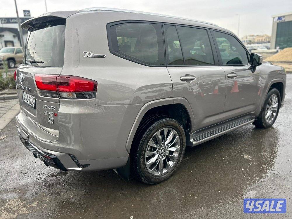 تويوتا لاند كروزر GX.R AEROs  twin turbo.V6 موديل 2022 ماشى 115.000 k.3