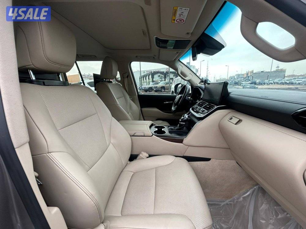 تويوتا لاند كروزر GX.R AEROs  twin turbo.V6 موديل 2022 ماشى 115.000 k.5