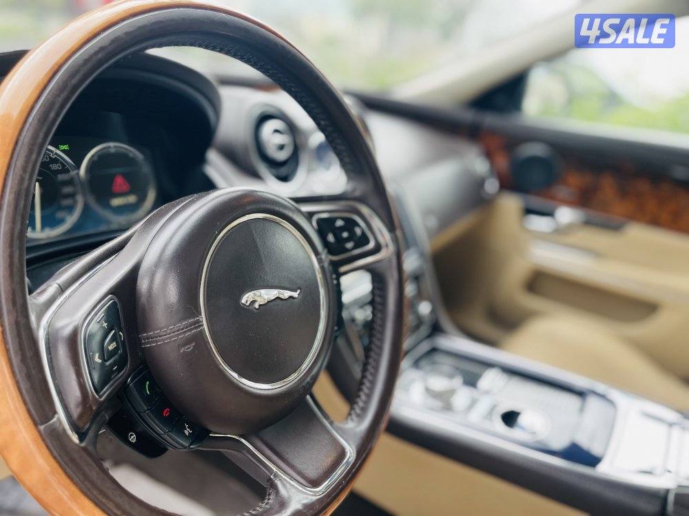 جاكور XJ-L بحالة ممتازة5