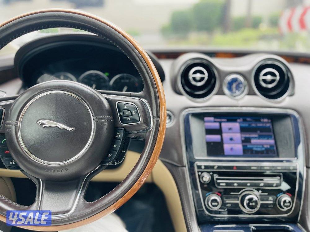 جاكور XJ-L بحالة ممتازة6