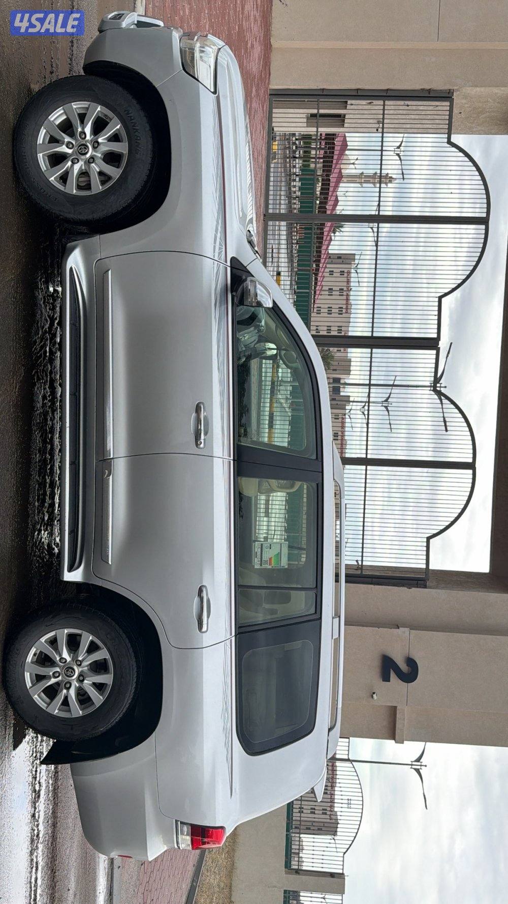 للبيع لاند كروزر GXR 20171