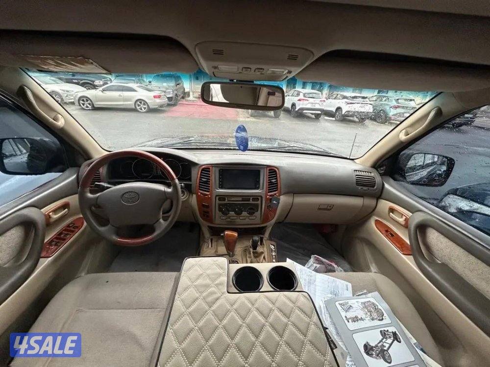 لاند كروزر اسود 20063