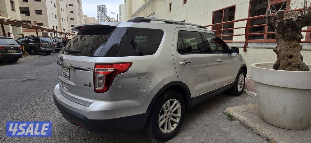 فورد اكسبلور للبيع1