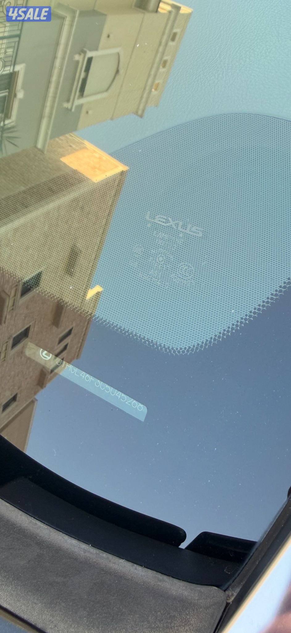 لكزس LS460 الساير لارج 2012 بحاله نادره عداد 77 الف10