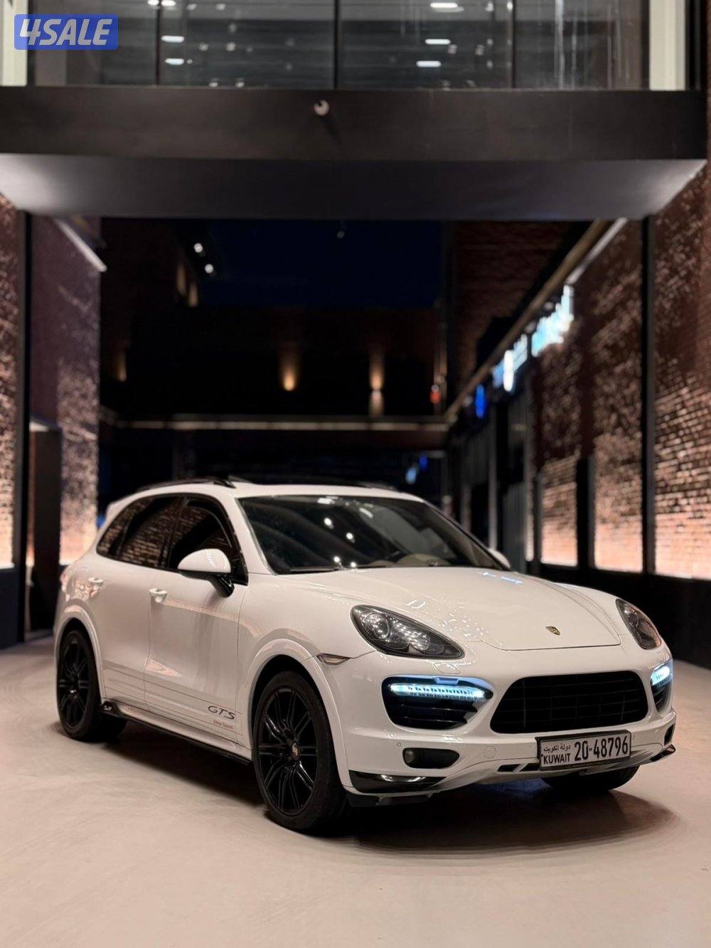 للبيع بورش كاين GTS اصلي 20131