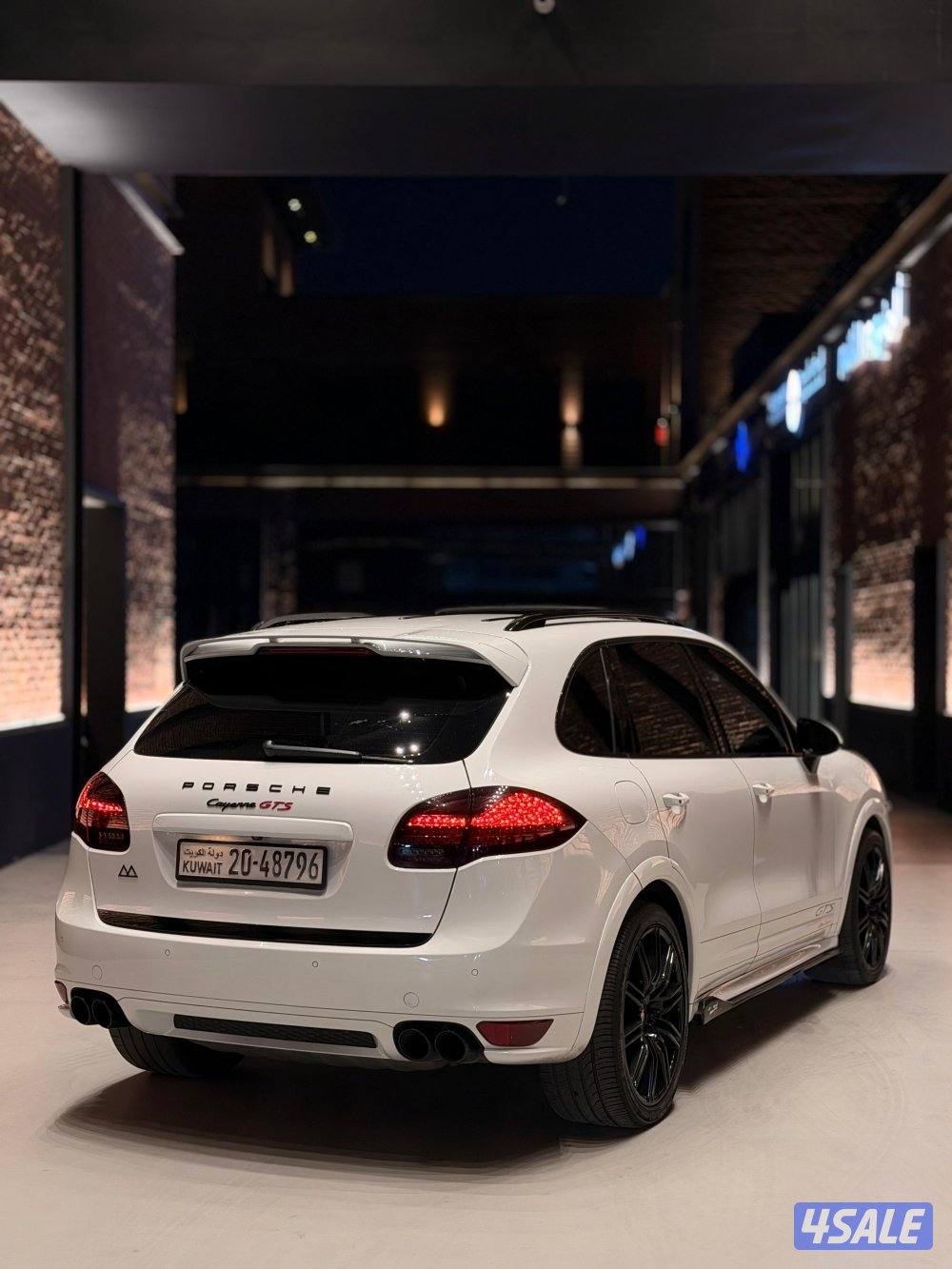 للبيع بورش كاين GTS اصلي 20132