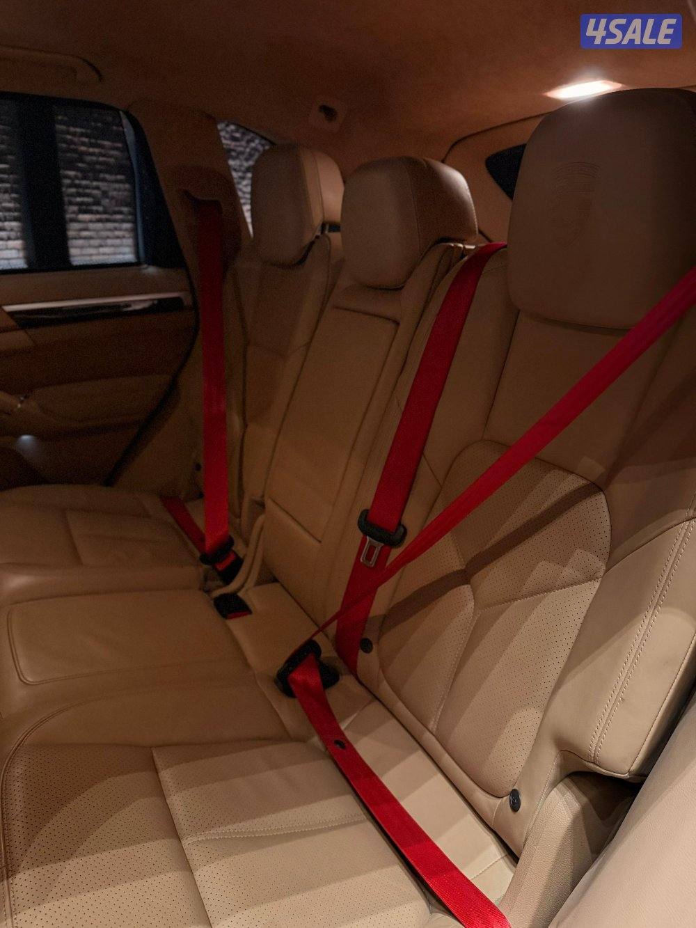 للبيع بورش كاين GTS اصلي 20136