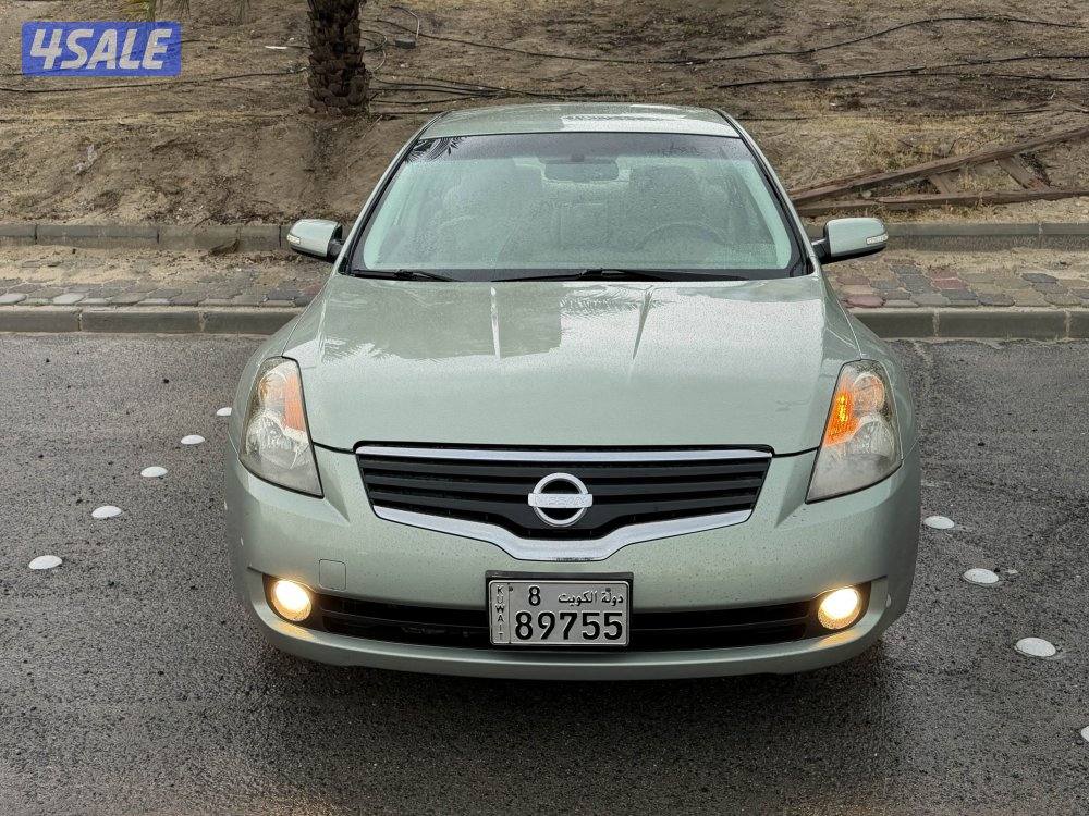 للبيع نيسان التيما عداد97 الف شرط الفحص بحاله نادره3