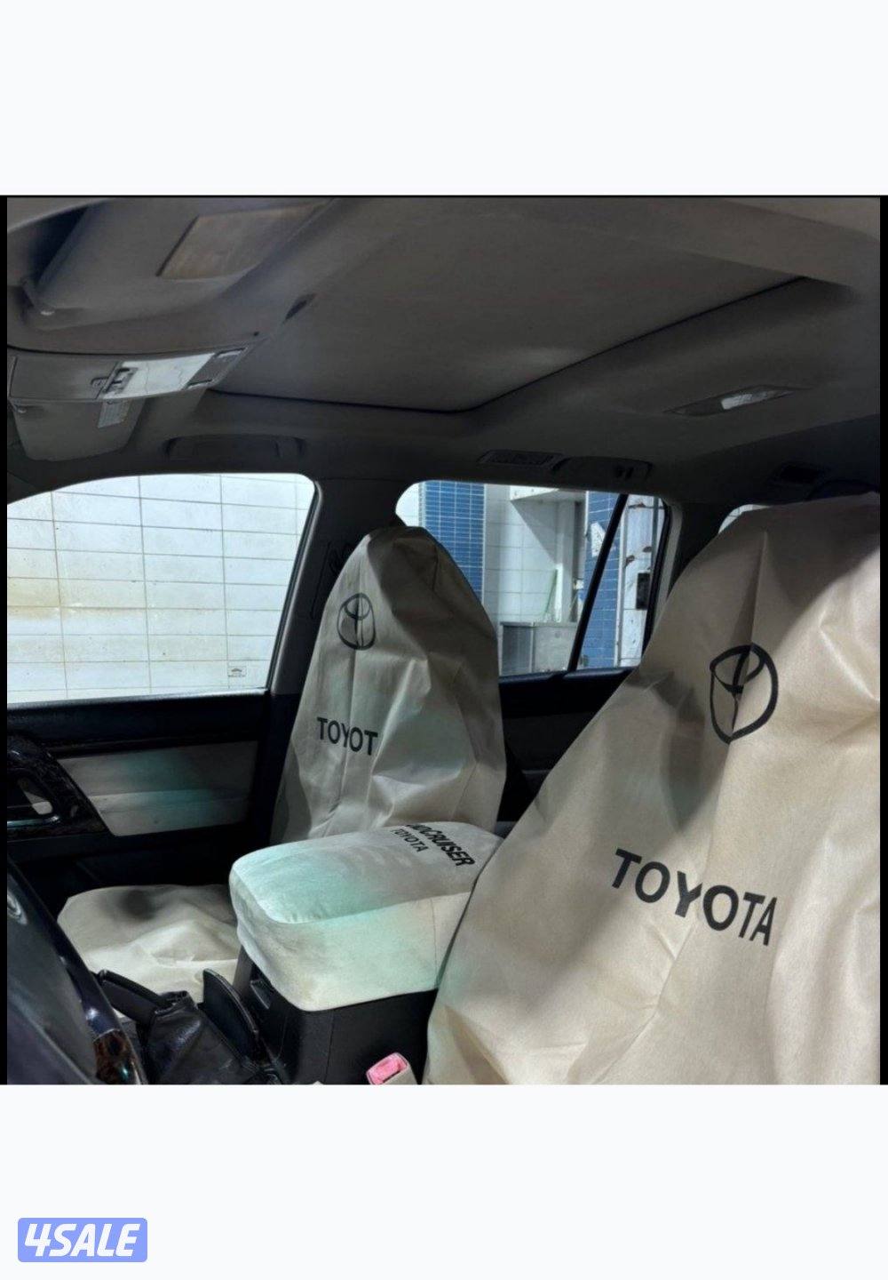 لاندكروزر بحالة ممتازة 2011 شرط الفحص صبغ الوكالة ماعدا 3 قطع عداد 2703